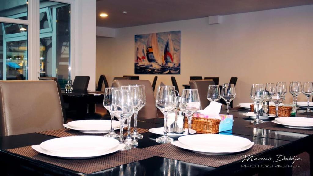 Hotel Agora Neptun Eksteriør bilde